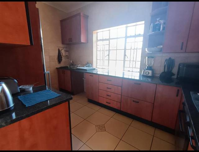 3 BEDROOM HOUSE FOR SALE IN FISHERS HILL